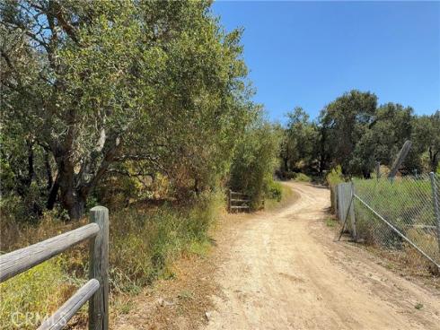 27  Chisholm   Trail, Trabuco Canyon, CA
