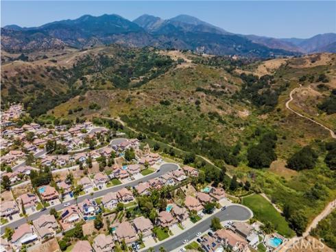 27  Chisholm   Trail, Trabuco Canyon, CA