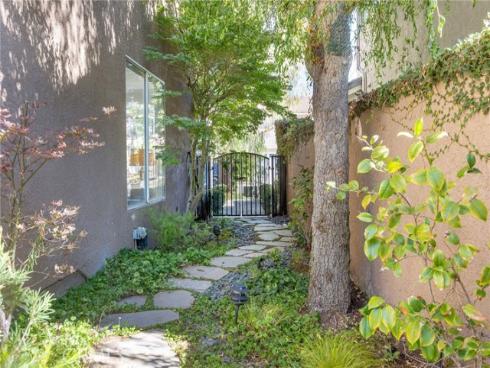 17 Roadrunner Court, Trabuco Canyon, CA