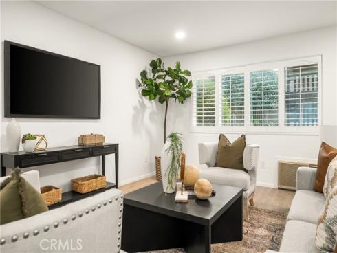 17952  Irvine Blvd  , Tustin, CA