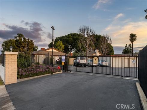 17952  Irvine Blvd  , Tustin, CA