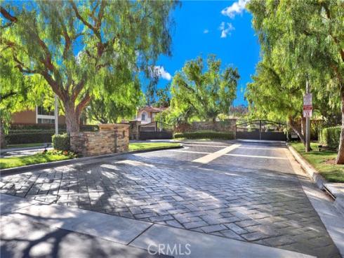 2573  Newman   Avenue, Tustin, CA