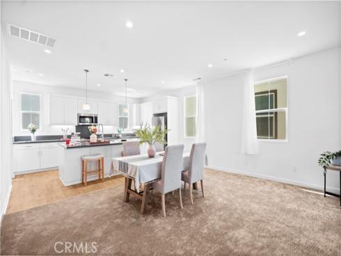 119 Jessup Way , Tustin, CA