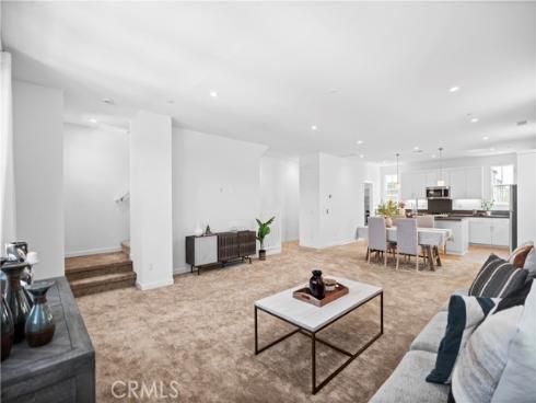 119 Jessup Way , Tustin, CA