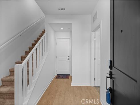 119 Jessup Way , Tustin, CA