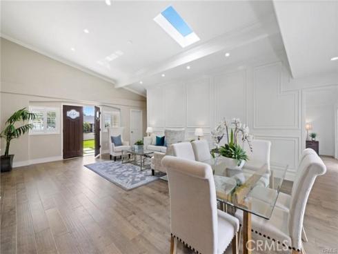 14501 Greenwood Lane, Tustin, CA