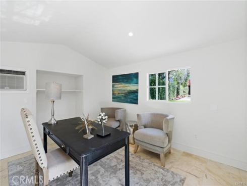 14501 Greenwood Lane, Tustin, CA