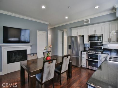 264 blue sky dr , Tustin, CA