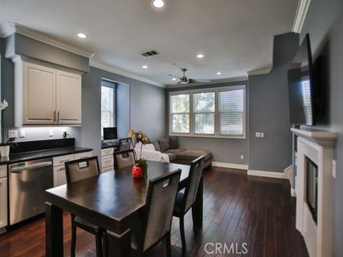 264 blue sky dr , Tustin, CA