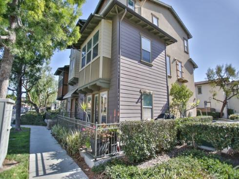 264 blue sky dr , Tustin, CA