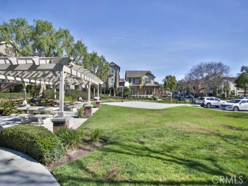 264 blue sky dr , Tustin, CA