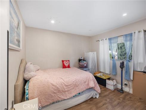 1671 Green Meadow Avenue, Tustin, CA