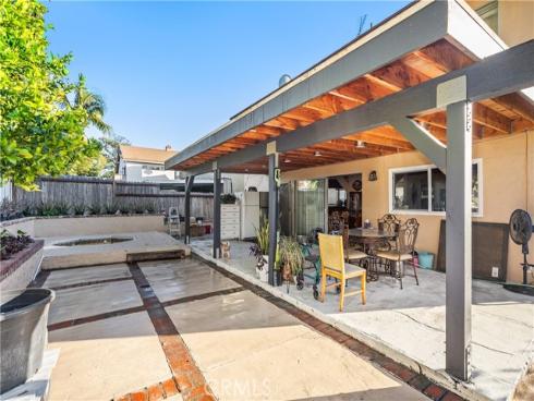 1671 Green Meadow Avenue, Tustin, CA