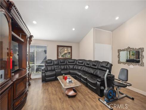 1671 Green Meadow Avenue, Tustin, CA