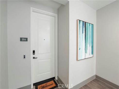 16289 Dawn Way 204 , Tustin, CA