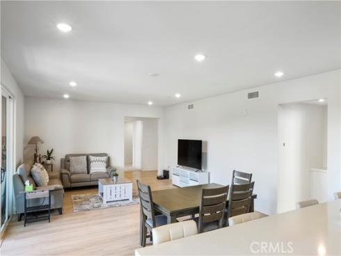 16289 Dawn Way 204 , Tustin, CA