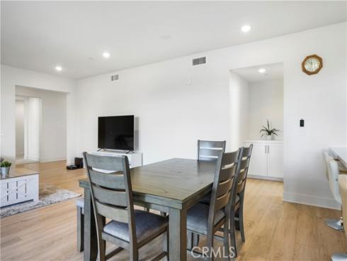 16289 Dawn Way 204 , Tustin, CA