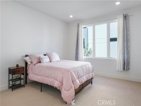 16289 Dawn Way 204 , Tustin, CA