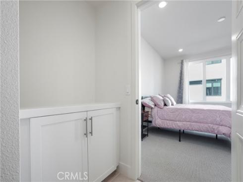 16289 Dawn Way 204 , Tustin, CA