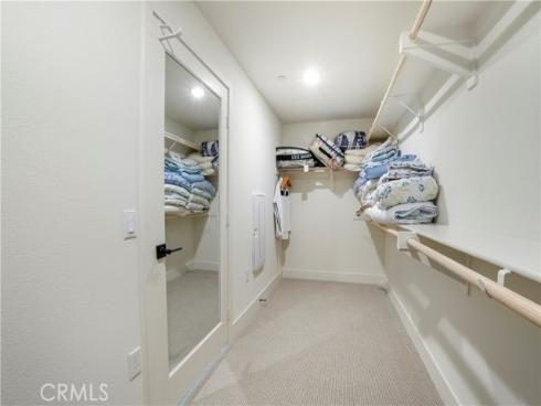 16289 Dawn Way 204 , Tustin, CA