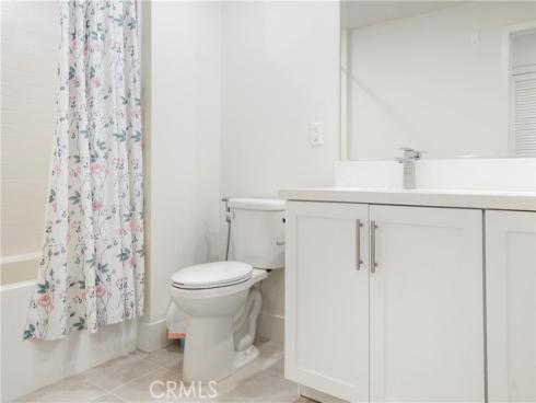 16289 Dawn Way 204 , Tustin, CA