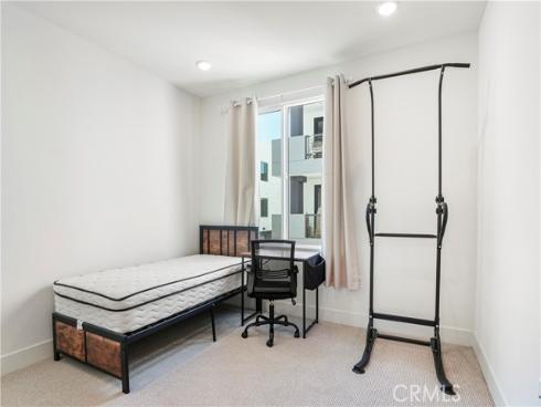 16289 Dawn Way 204 , Tustin, CA