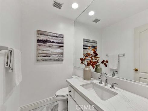 2141  Palermo  , Tustin, CA