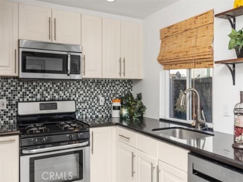 1107 E 1st Street, Tustin, CA