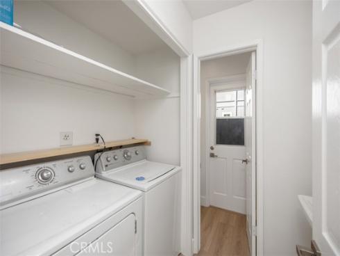 1107 E 1st Street, Tustin, CA