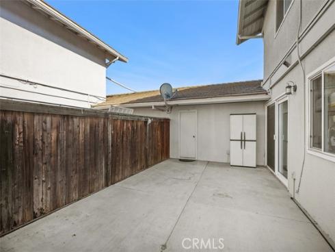 1107 E 1st Street, Tustin, CA