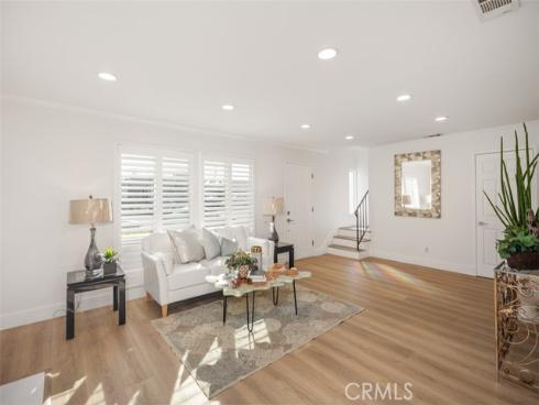 1107 E 1st Street, Tustin, CA