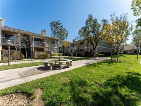 1161 Packers 95 Circle, Tustin, CA