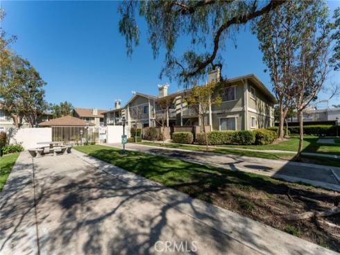 1161 Packers 95 Circle, Tustin, CA