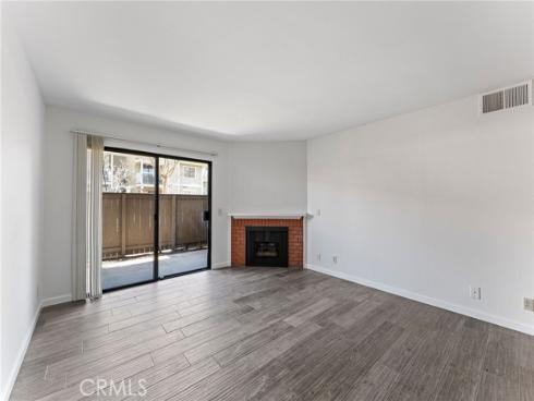 1161 Packers 95 Circle, Tustin, CA