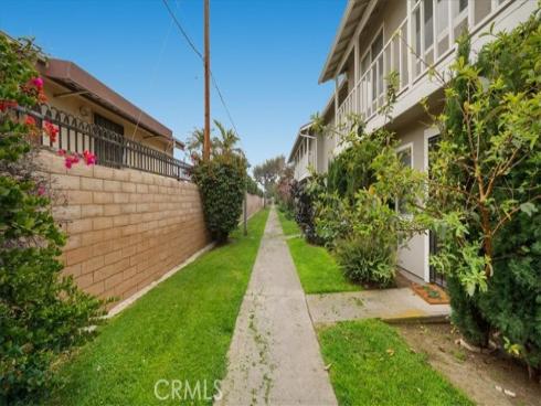 1777 Mitchell 51 Avenue, Tustin, CA