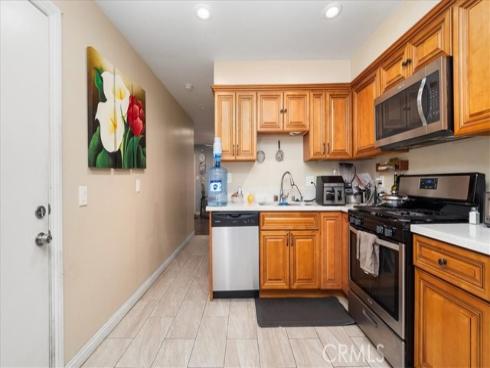 1777 Mitchell 51 Avenue, Tustin, CA