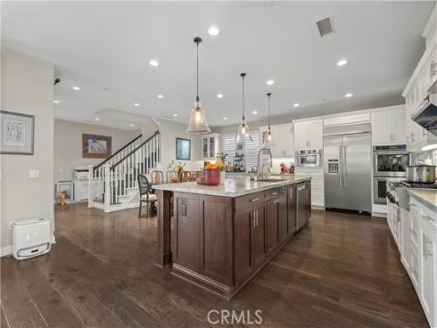 220 Barnes Road, Tustin, CA