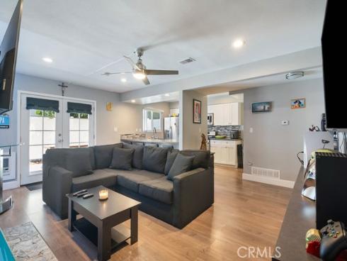 1192 Mitchell 66 Avenue, Tustin, CA