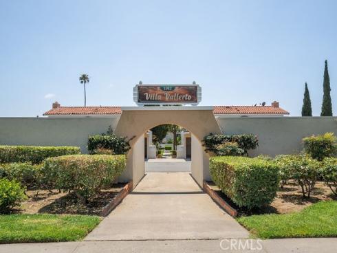 1192 Mitchell 66 Avenue, Tustin, CA