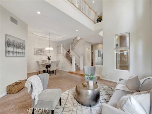 2528  Aquasanta  , Tustin, CA