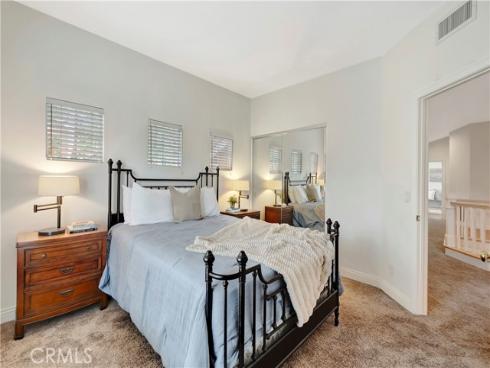 2528  Aquasanta  , Tustin, CA