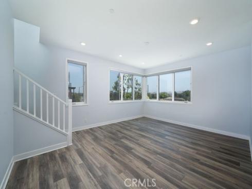 430 Transport , Tustin, CA