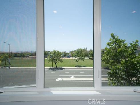 430 Transport , Tustin, CA