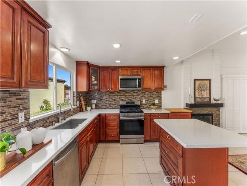 14332 Kipling Lane, Tustin, CA