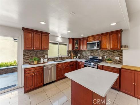 14332 Kipling Lane, Tustin, CA