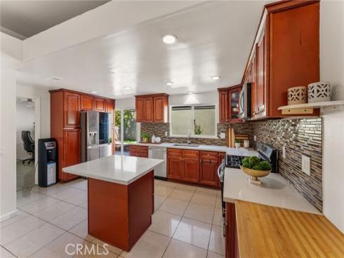 14332 Kipling Lane, Tustin, CA
