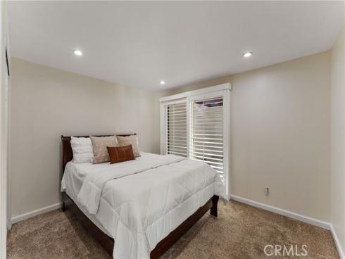 14332 Kipling Lane, Tustin, CA