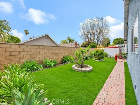 14892 Braeburn Road, Tustin, CA