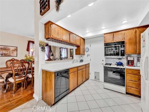 14892 Braeburn Road, Tustin, CA