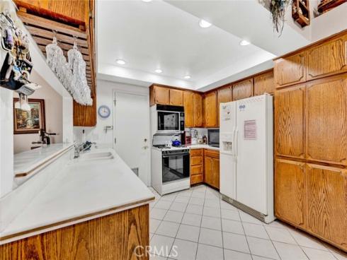 14892 Braeburn Road, Tustin, CA